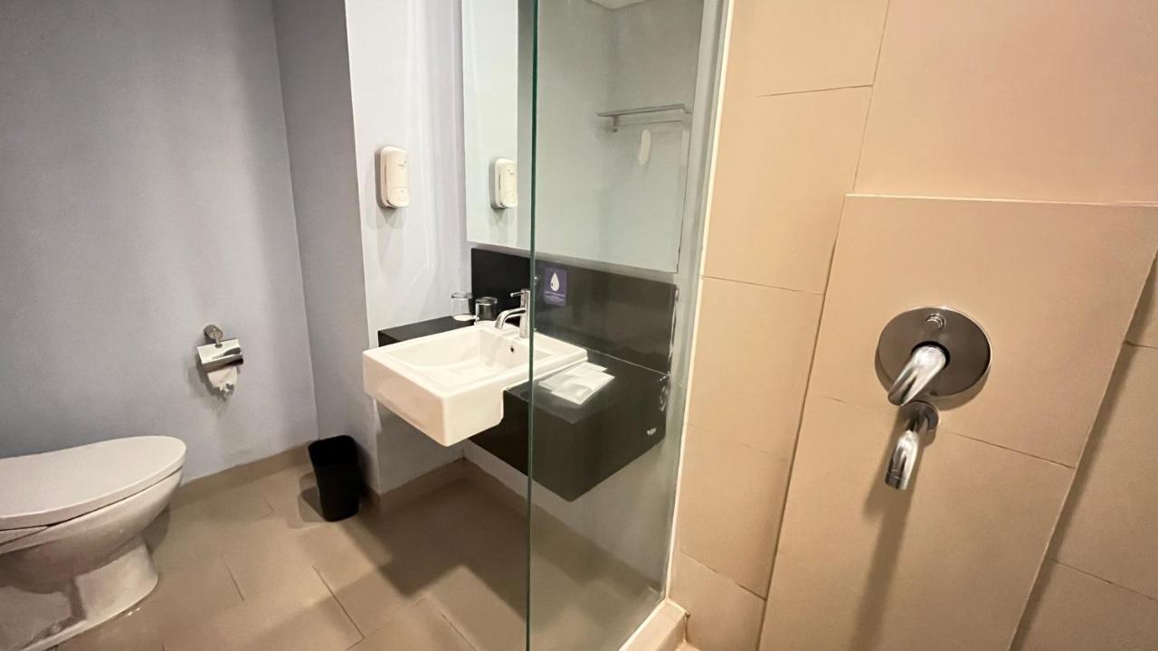 Luminor Hotel Metro Indah - Bandung By Wh Cicadas Esterno foto