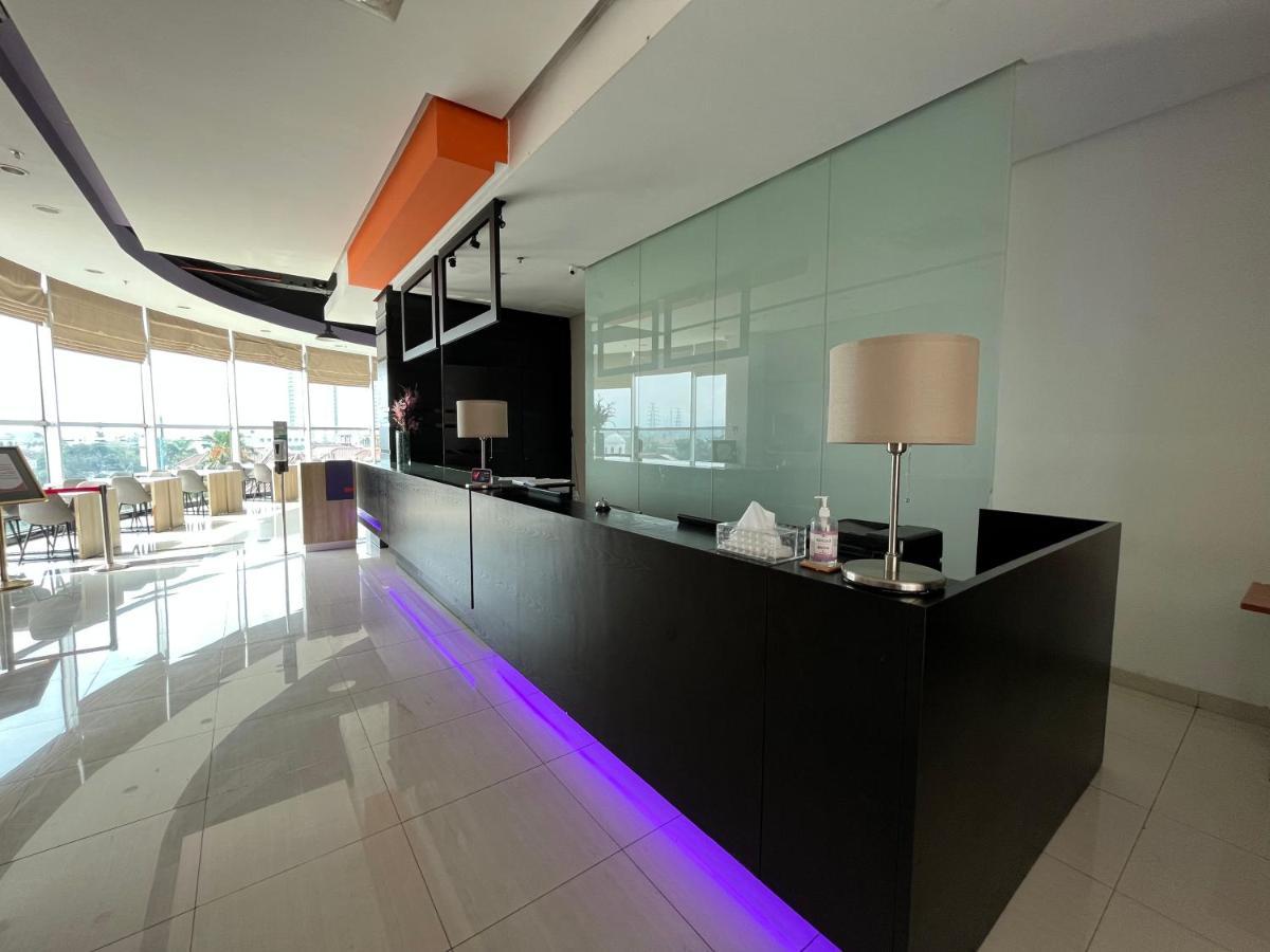 Luminor Hotel Metro Indah - Bandung By Wh Cicadas Esterno foto