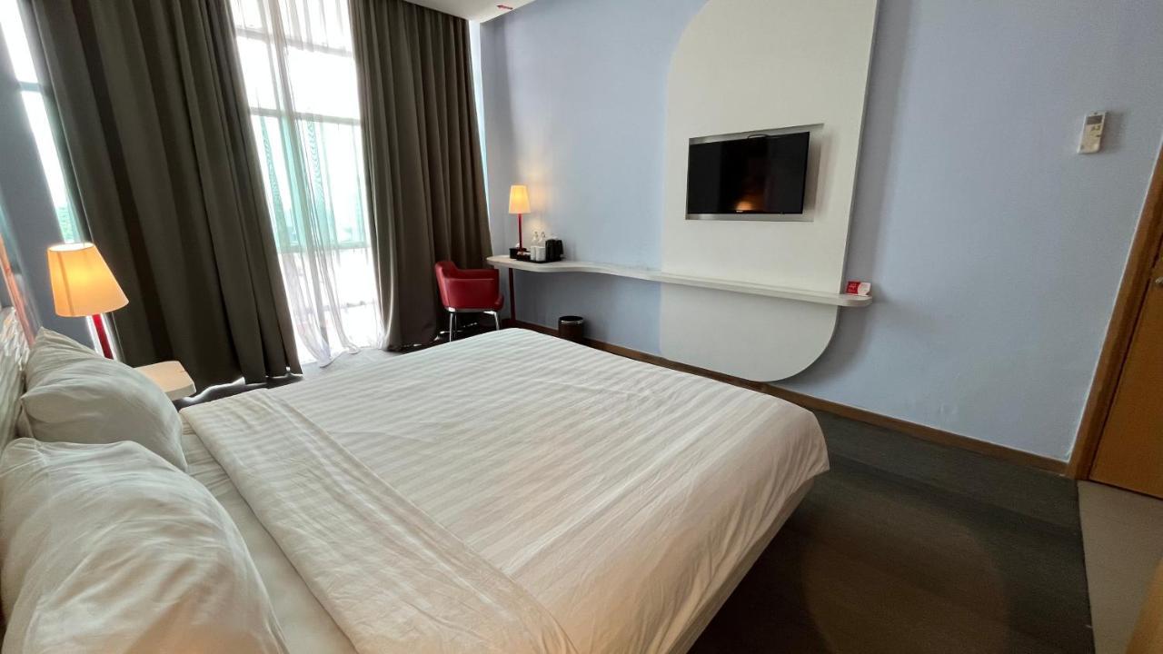 Luminor Hotel Metro Indah - Bandung By Wh Cicadas Esterno foto