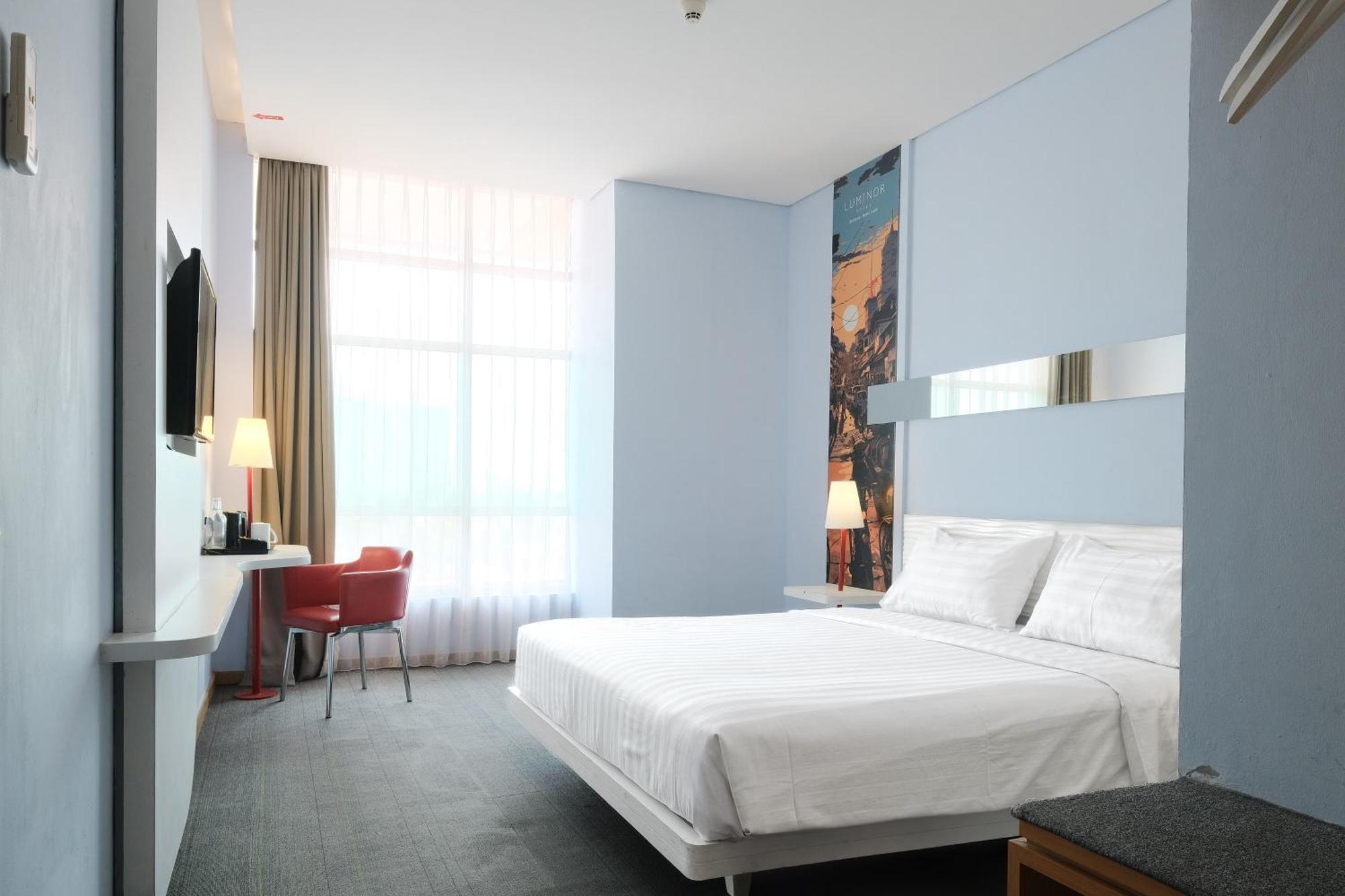 Luminor Hotel Metro Indah - Bandung By Wh Cicadas Esterno foto
