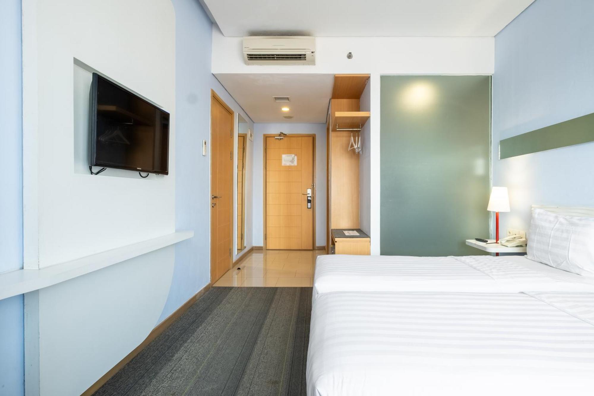 Luminor Hotel Metro Indah - Bandung By Wh Cicadas Esterno foto